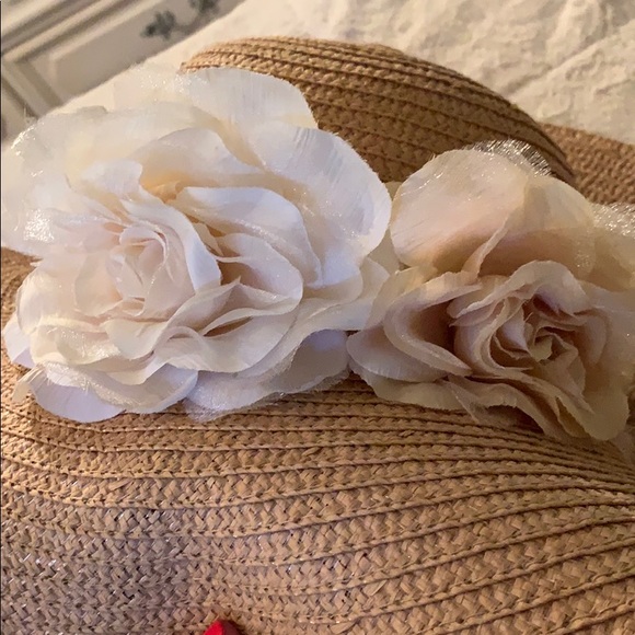 Beach hat - Picture 2 of 6